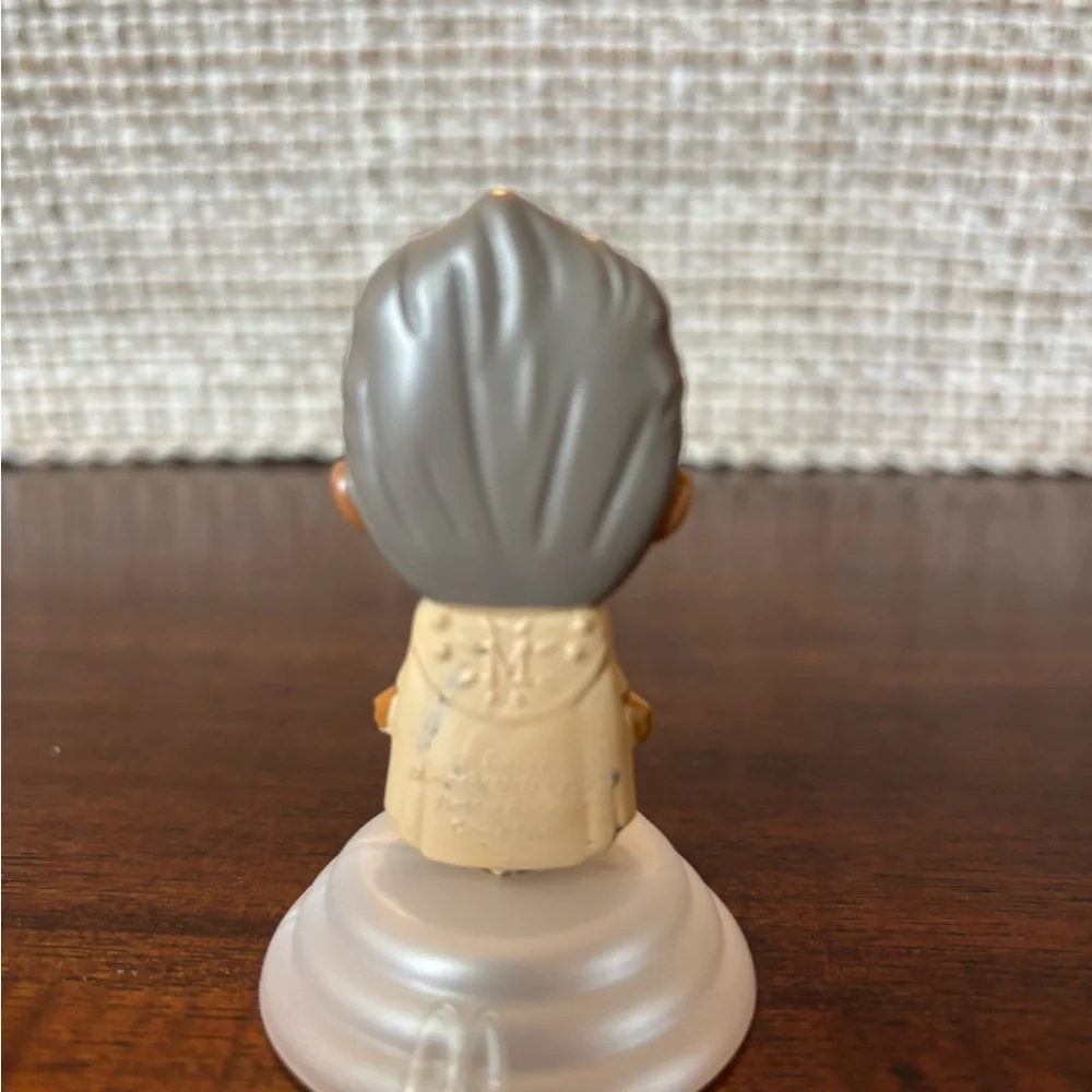 Disney 100th Anniversary King Magnifico
